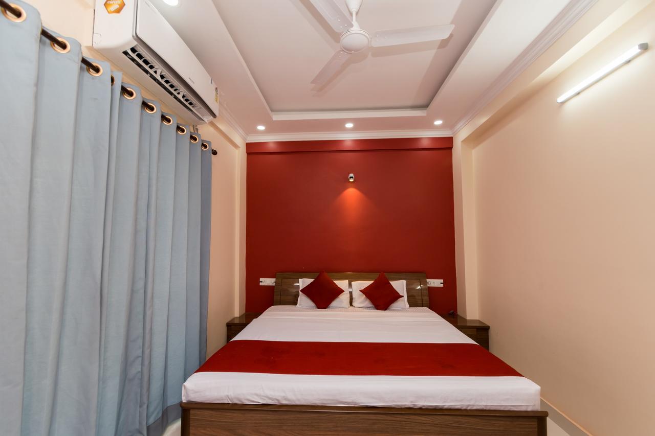 Hotel Oyo 8818 Coral Residency Newtown à Liluāh Extérieur photo
